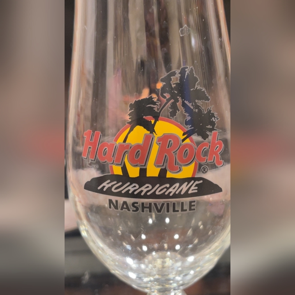 EC - 22 Oz. Hard Rock Cafe - Nashville Hurricane Glass - Picture 3 of 7